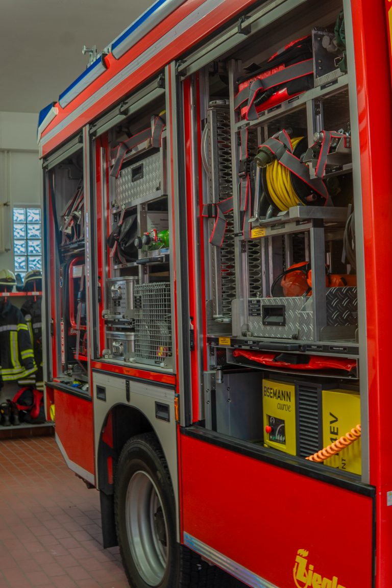 🚨 Einsatz 1/2025, TH K, Baum auf Straße